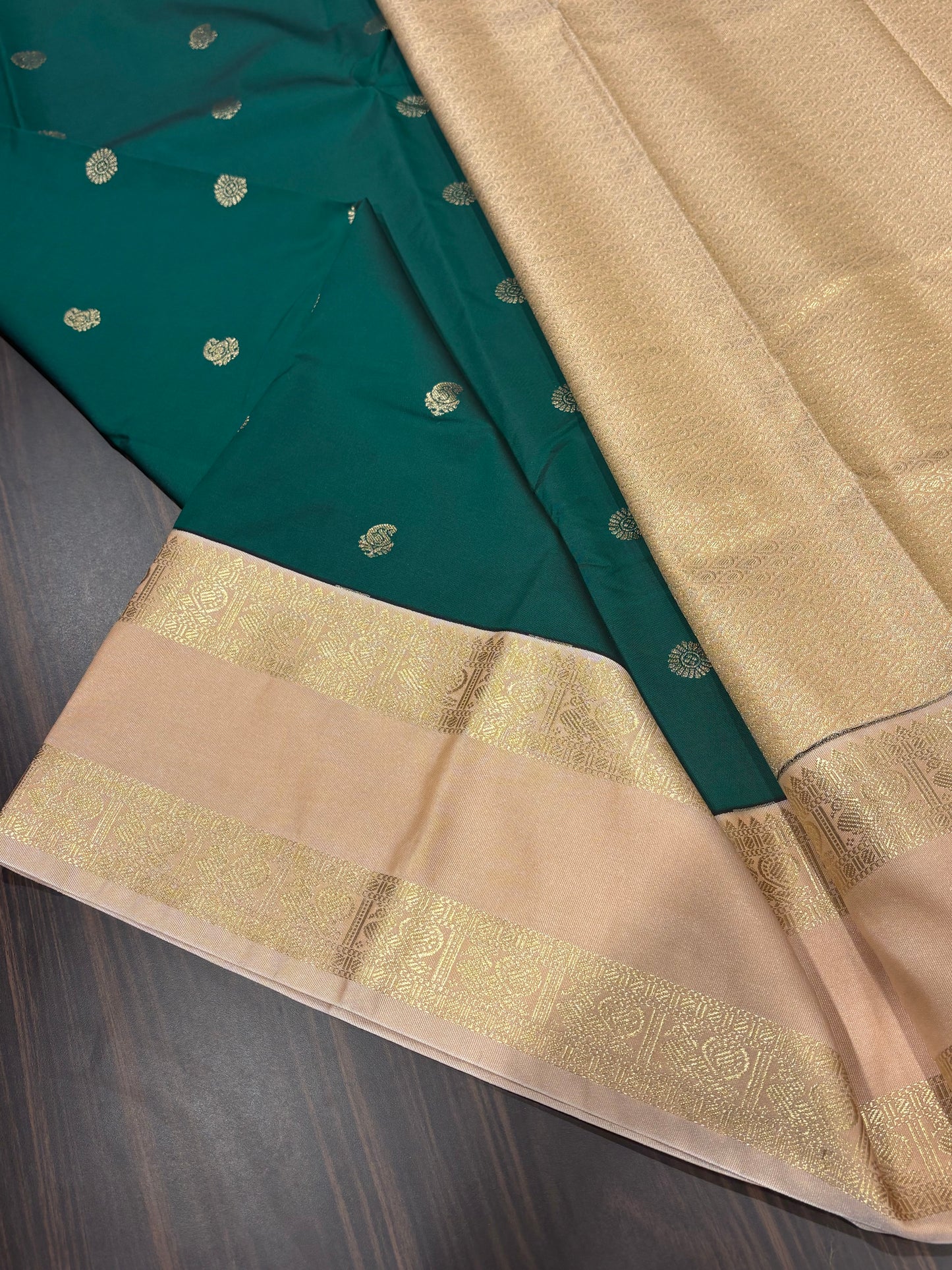 Semi Kanchipuram silk