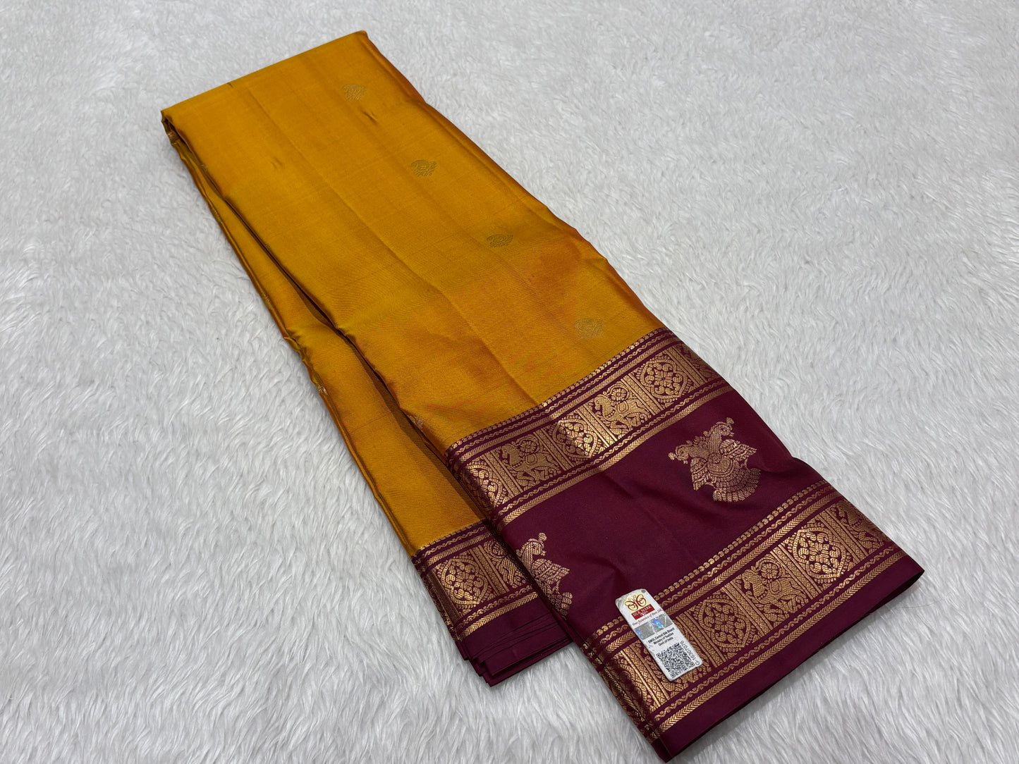 Pure Kanchipuram silk