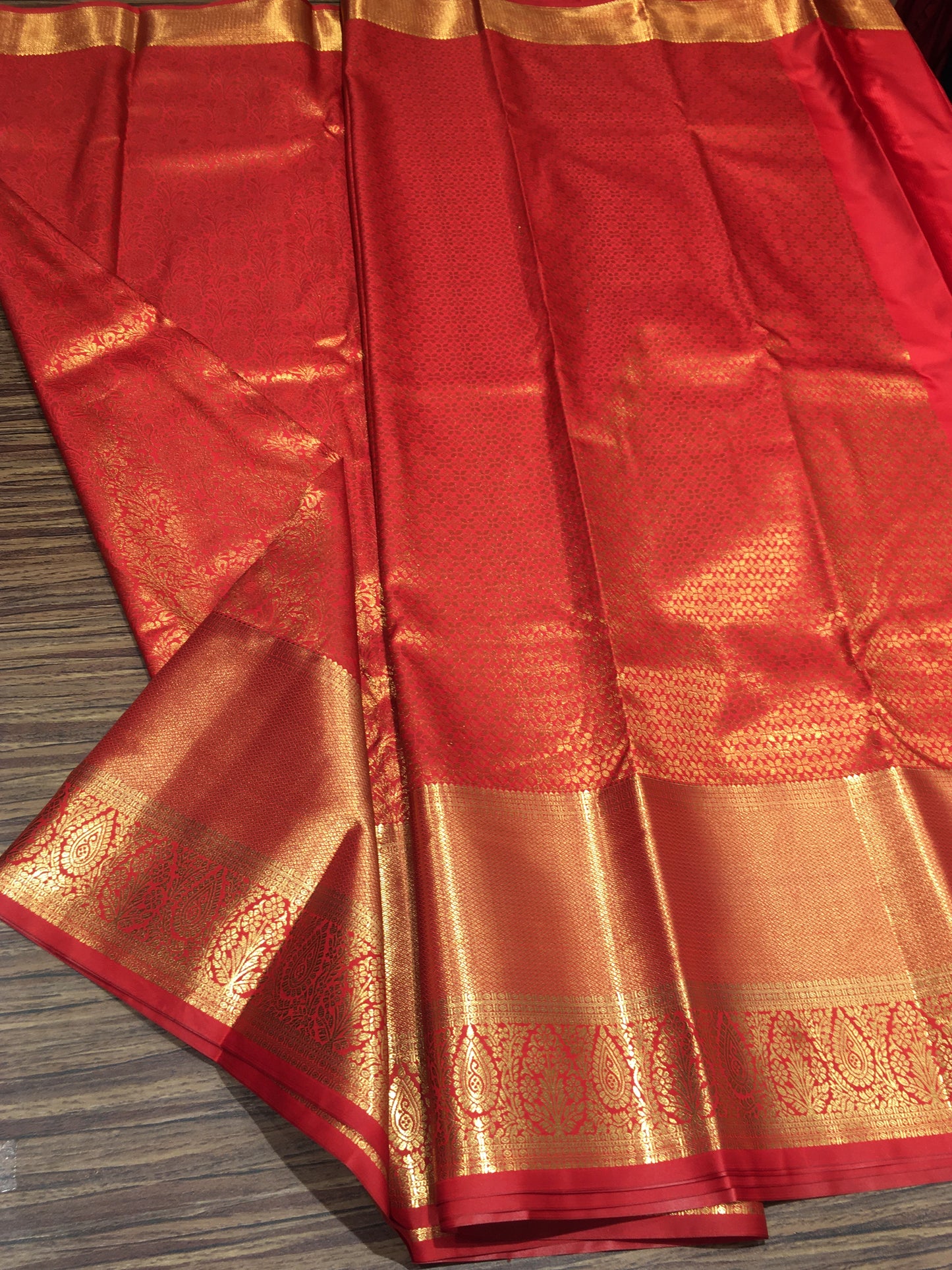 Semi Kanchipuram silk