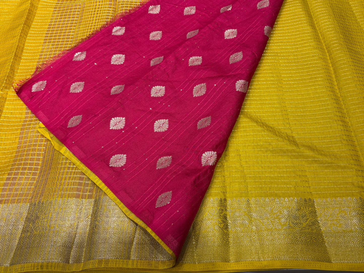 Dola silk