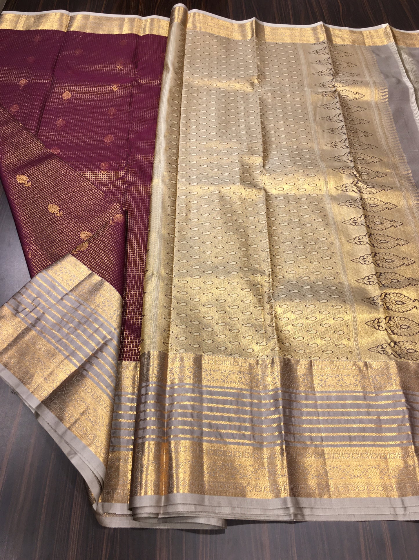 Semi Kanchipuram silk