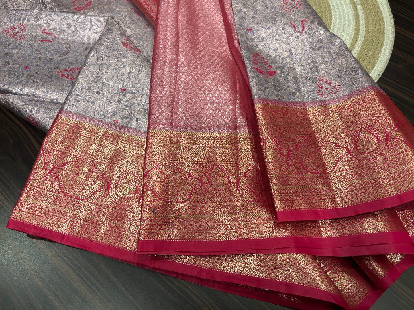 Semi Kanchipuram tissue