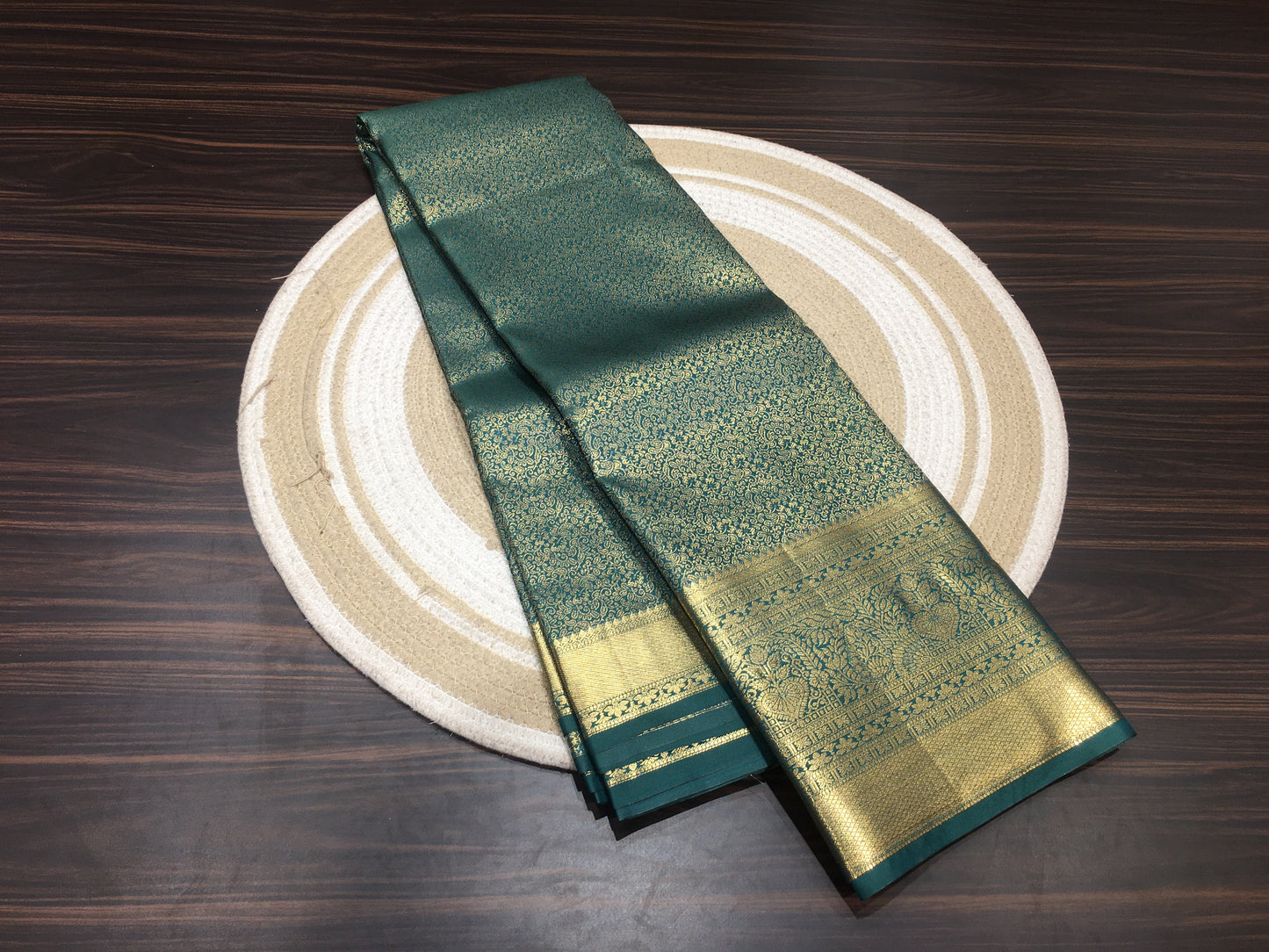 Semi Kanchipuram silk