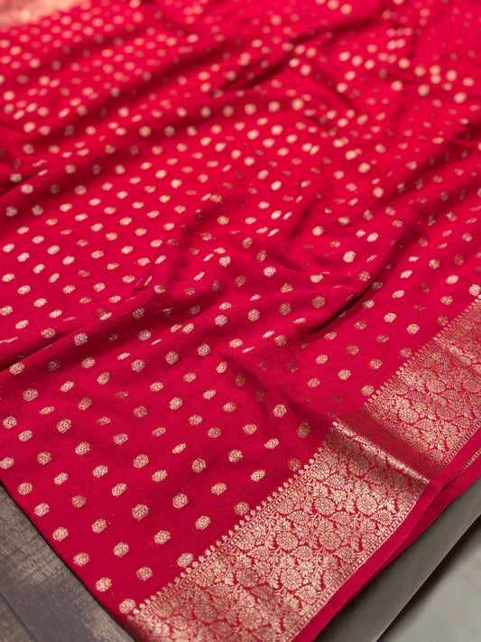 Wrinkle chiffon saree
