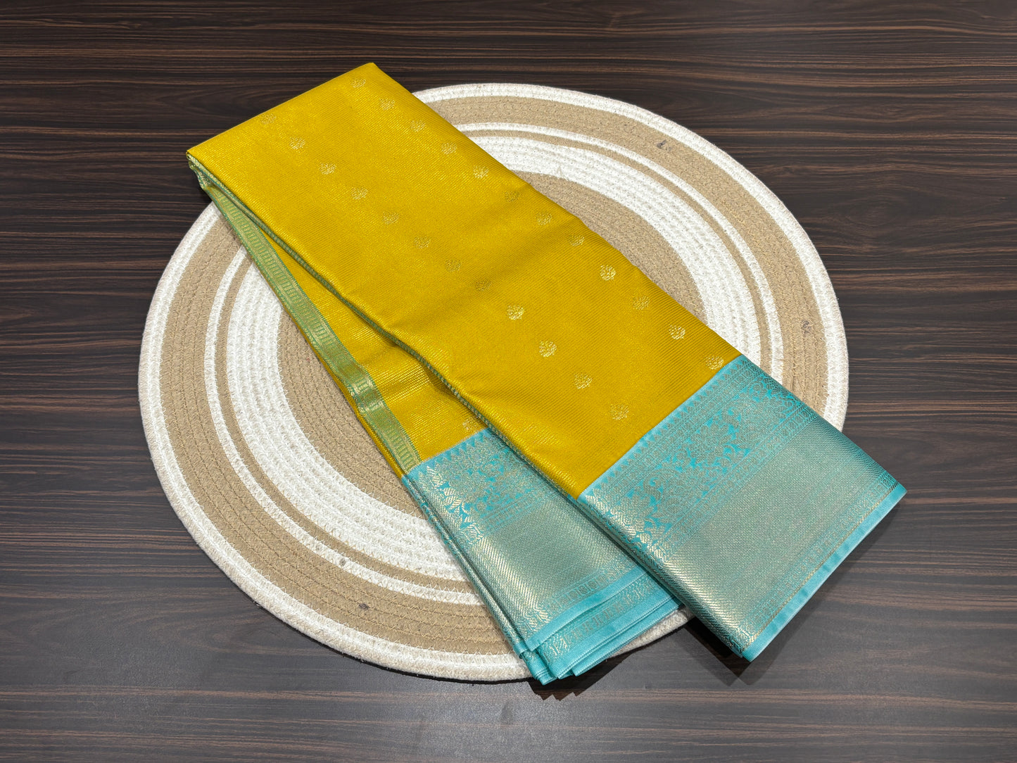 Semi Kanchipuram silk