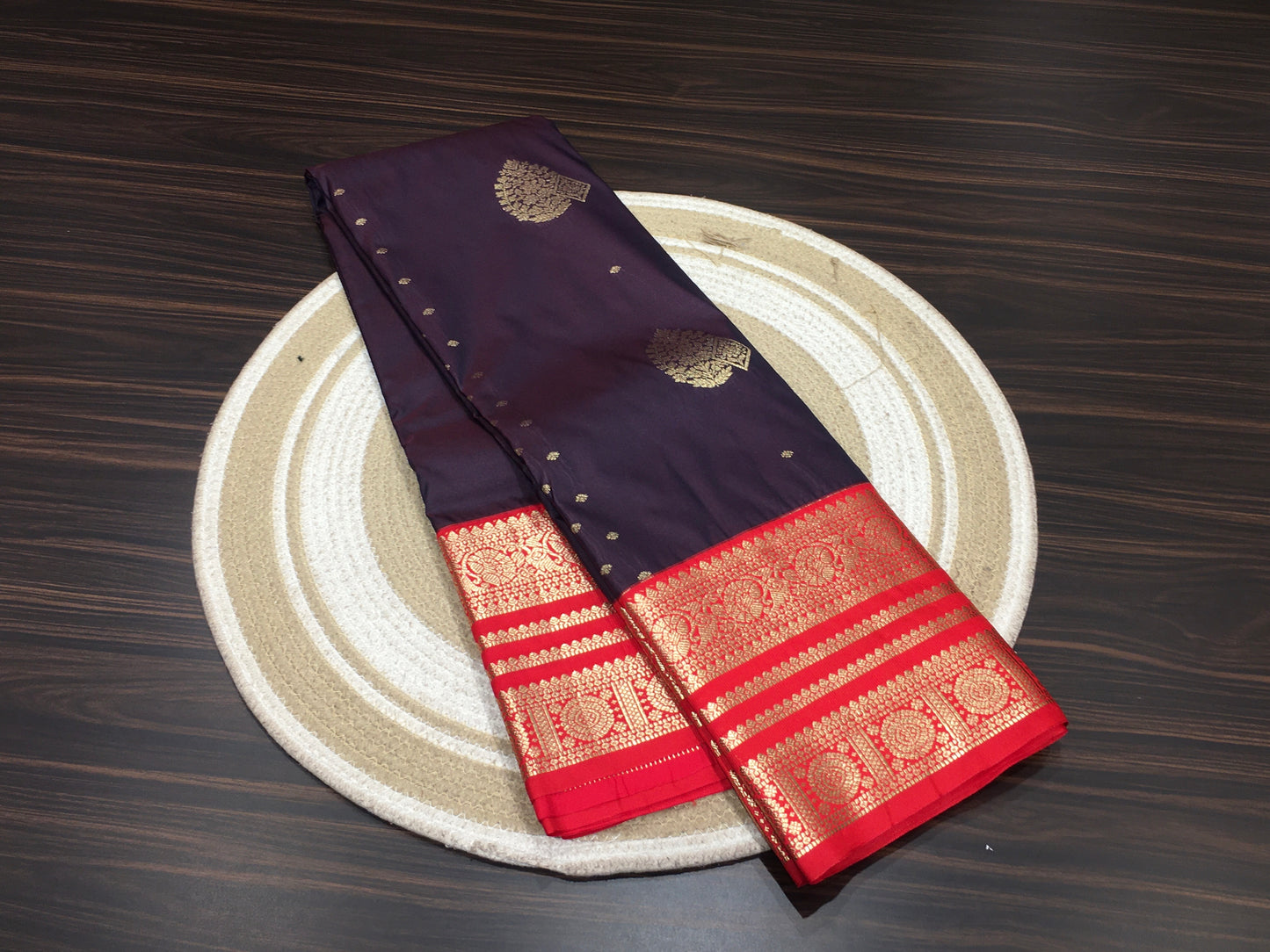 Semi Kanchipuram silk