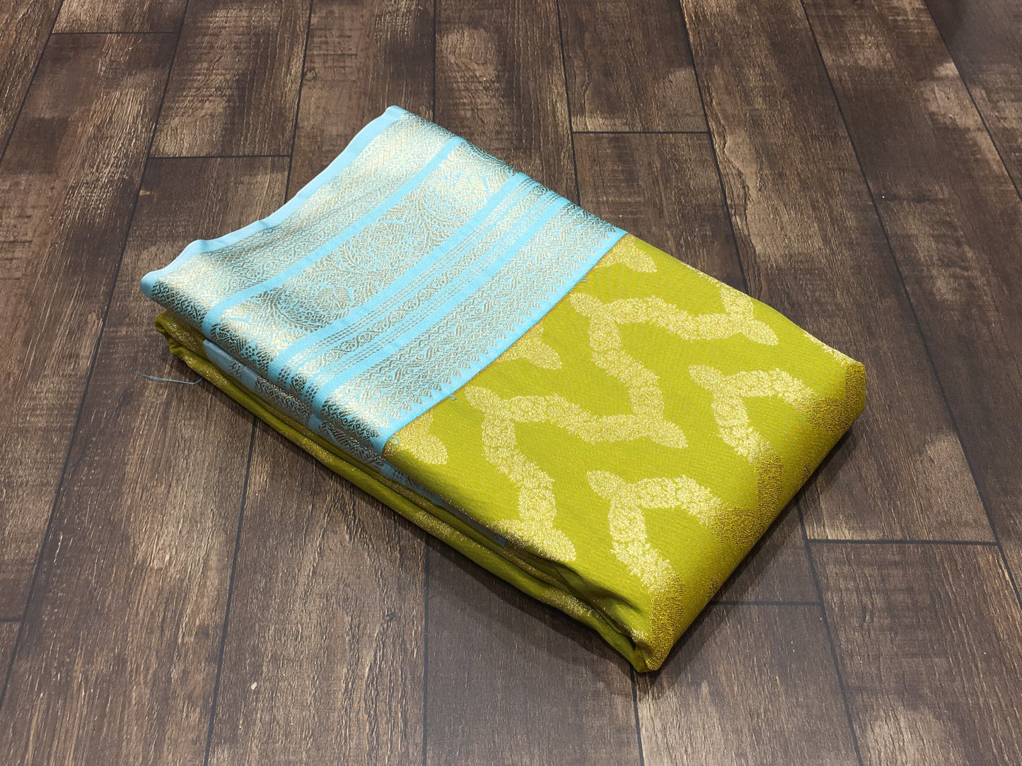 Semi Kanchipuram silk