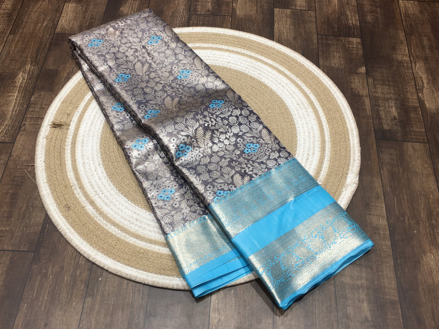 Semi Kanchipuram tissue