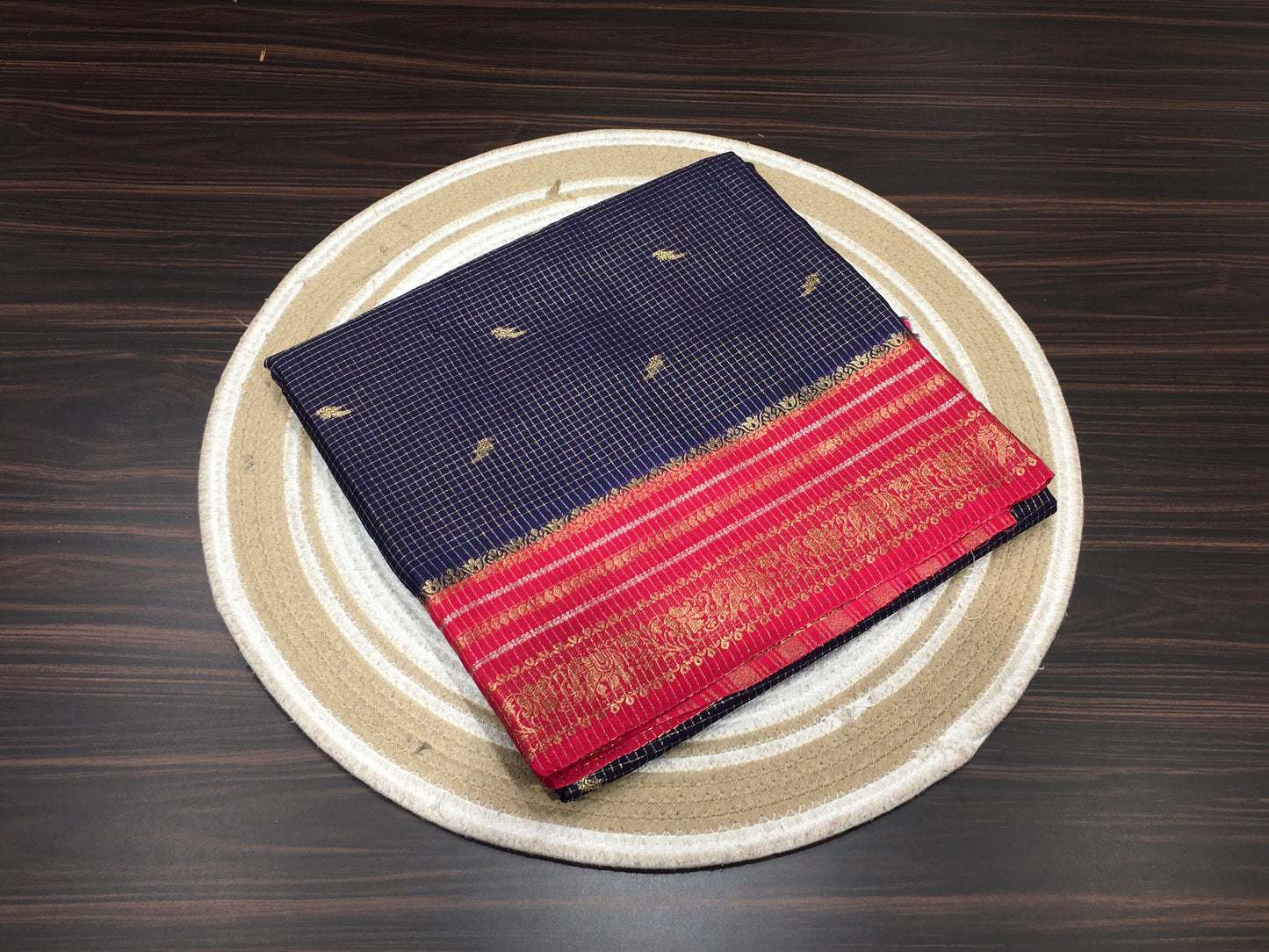 Moonga crape saree