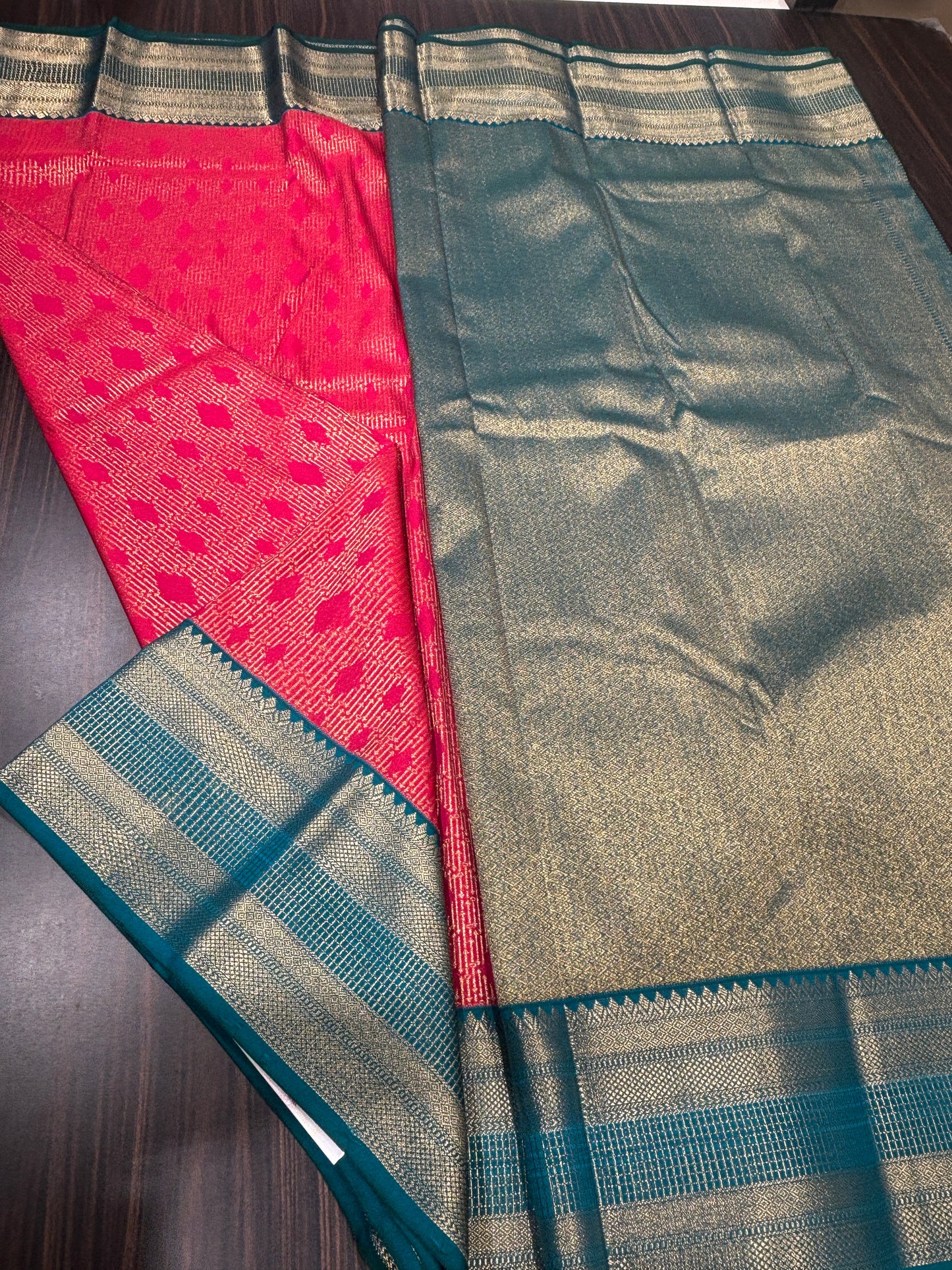 Semi Kanchipuram silk