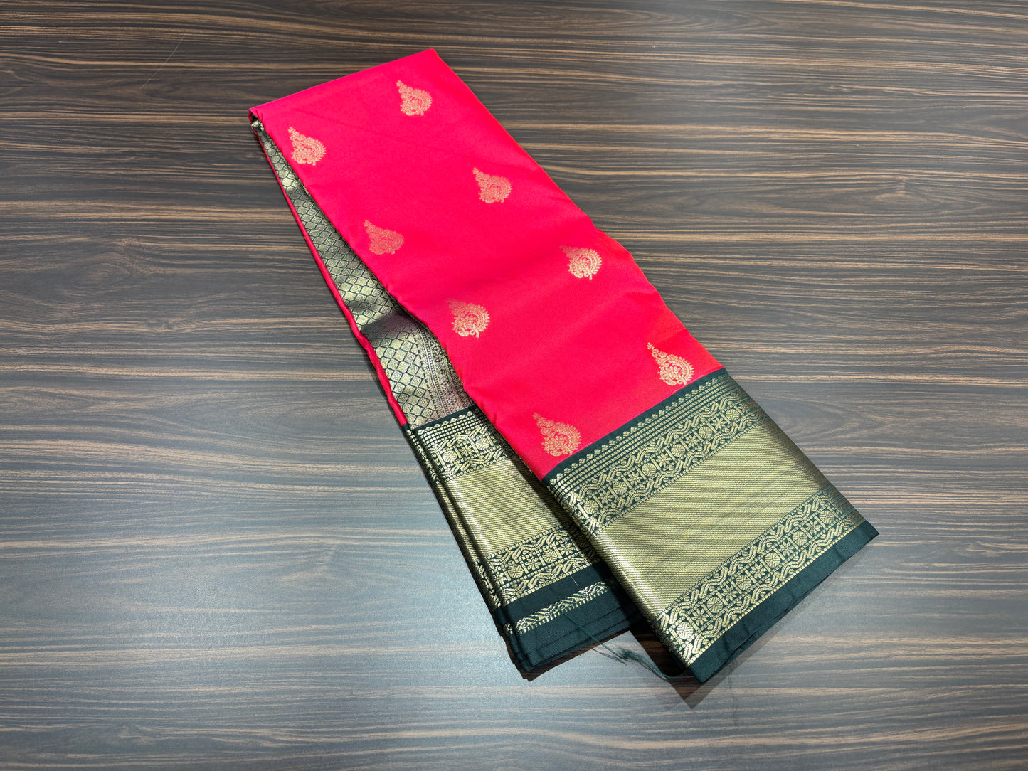 Semi Kanchipuram silk