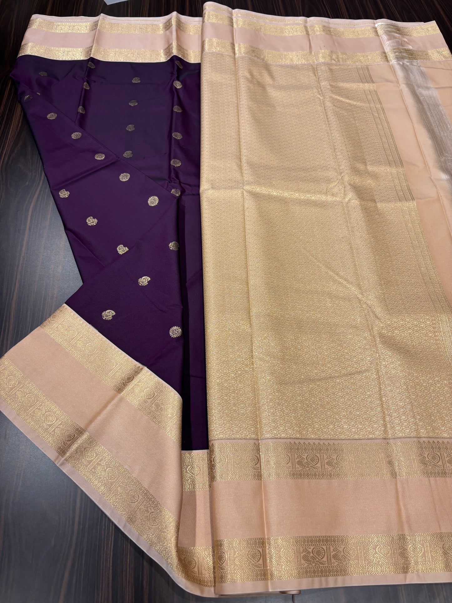 Semi Kanchipuram silk