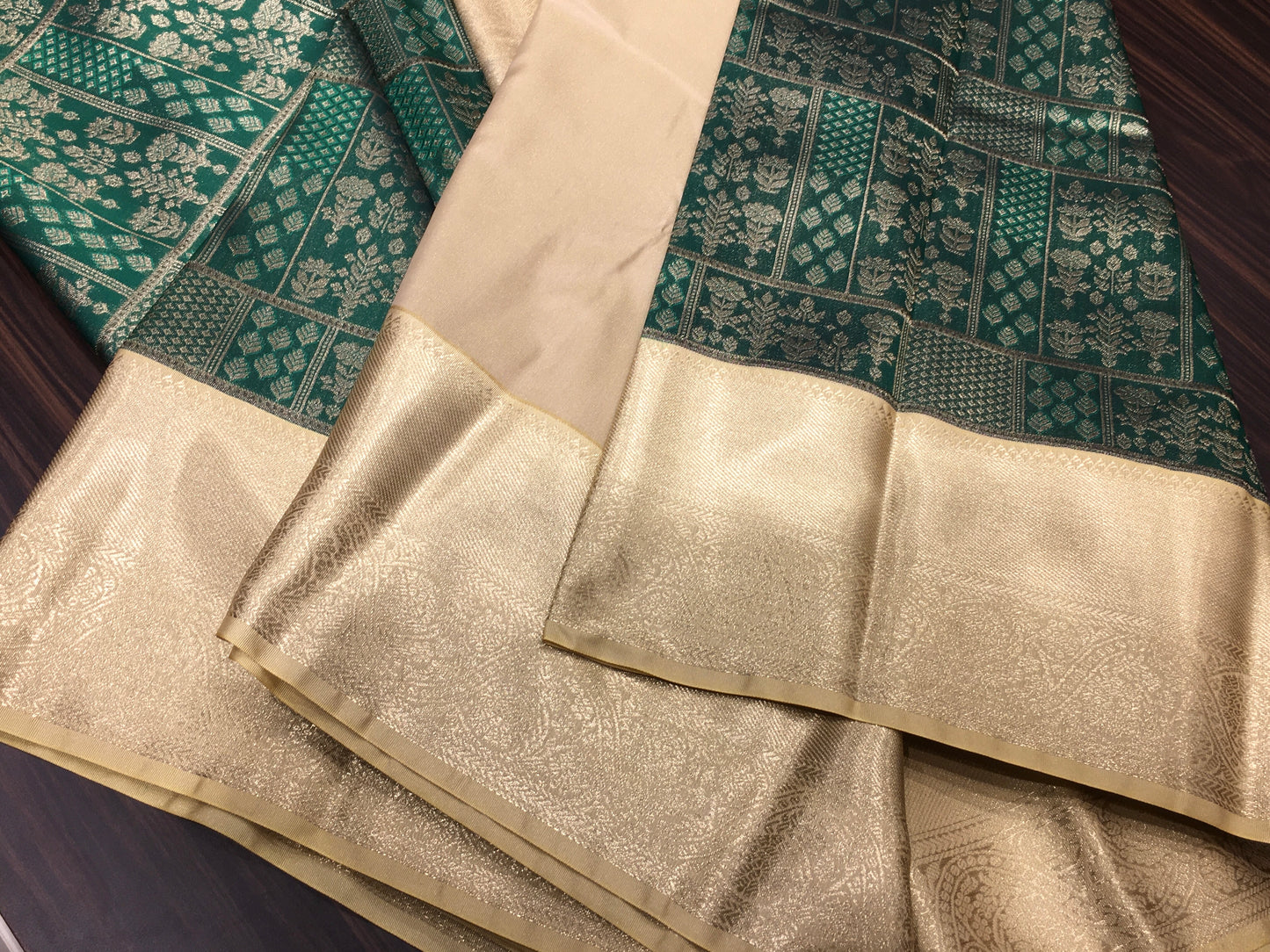 Semi Kanchipuram silk