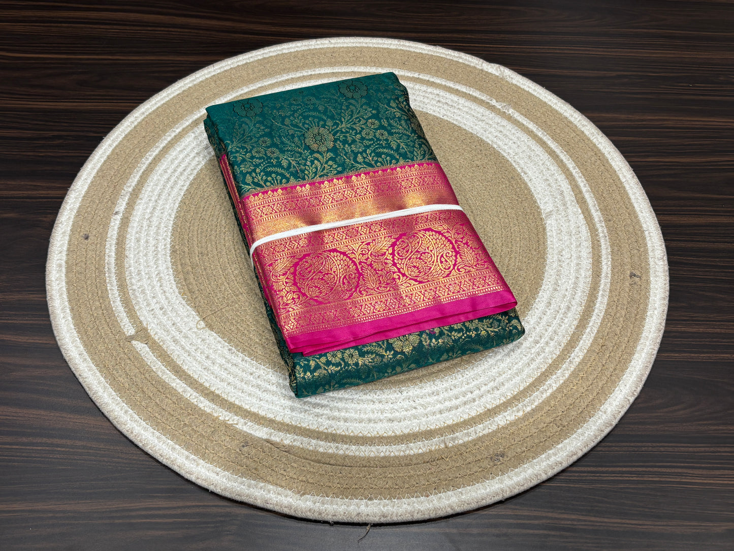 Semi Kanchipuram silk