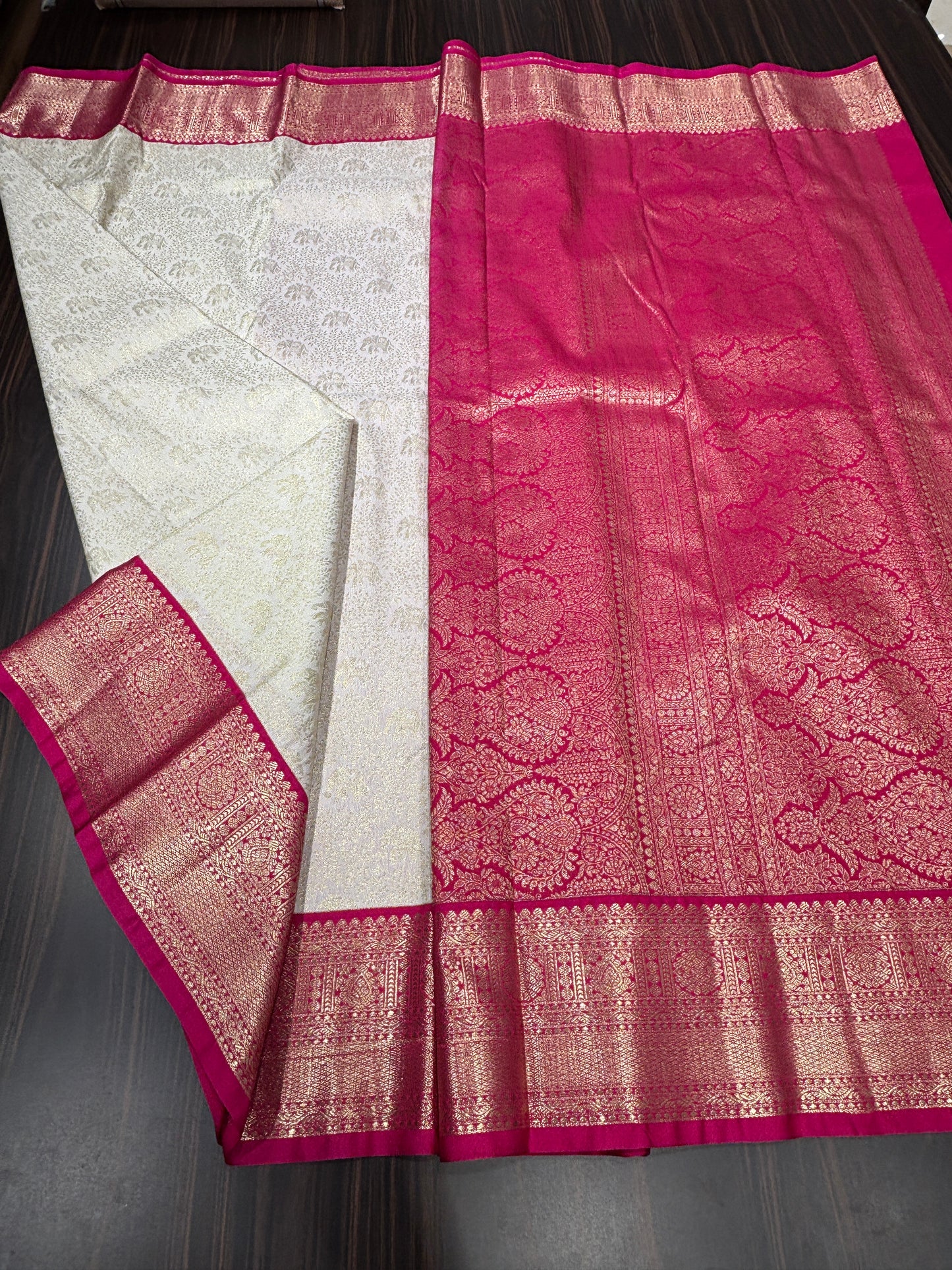 Semi Kanchipuram silk