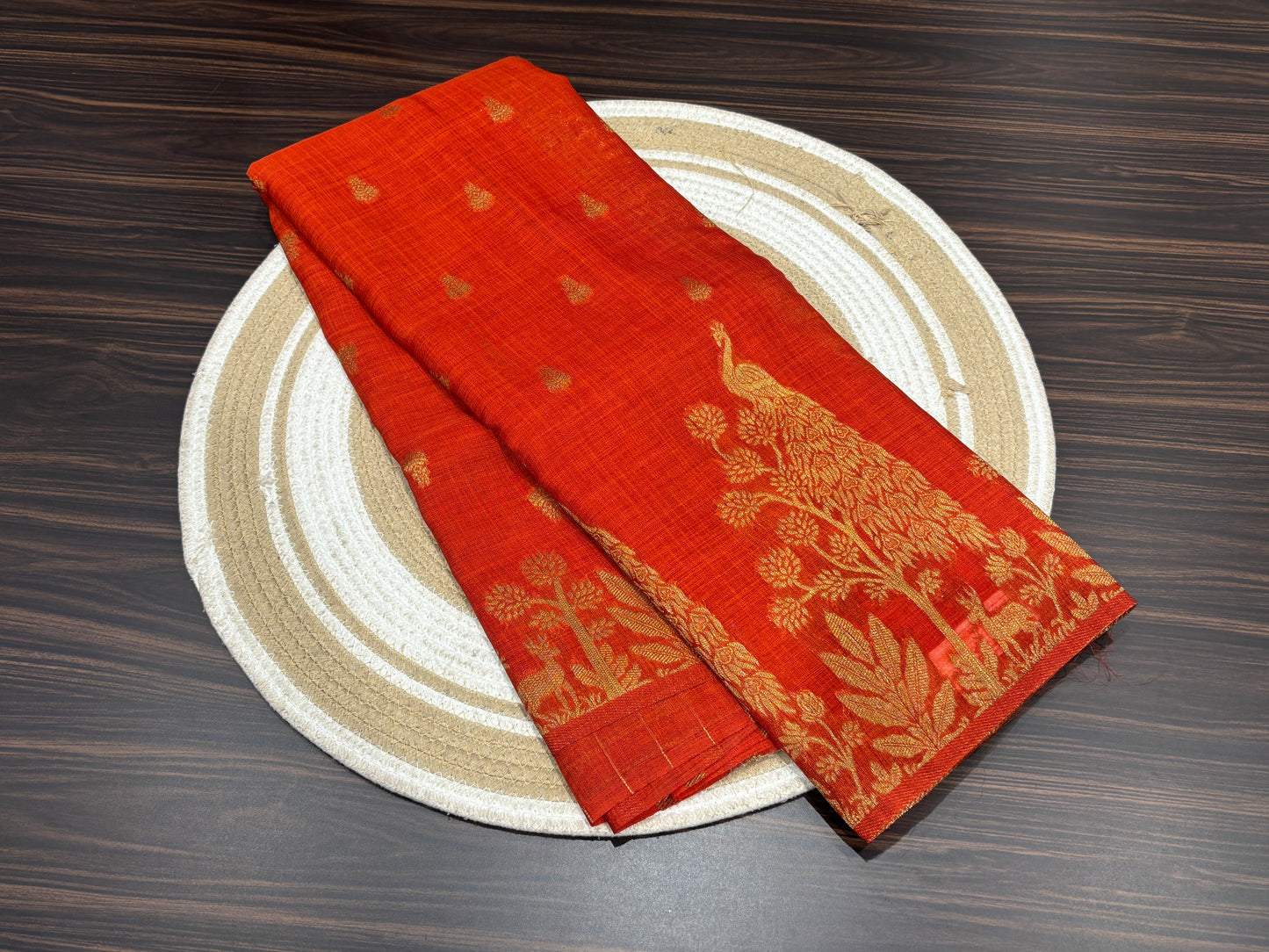 Dola silk saree