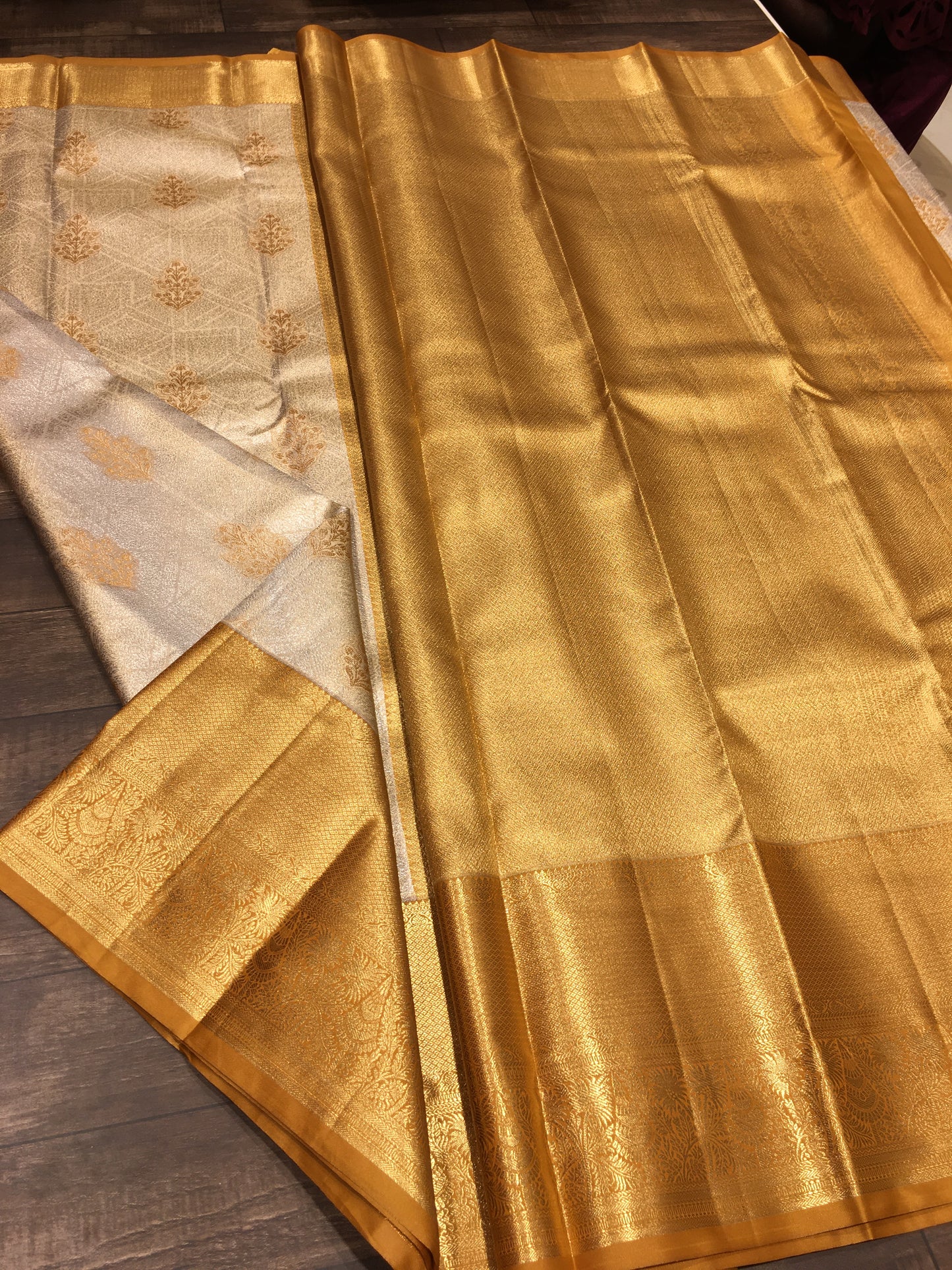 Semi Kanchipuram tissue