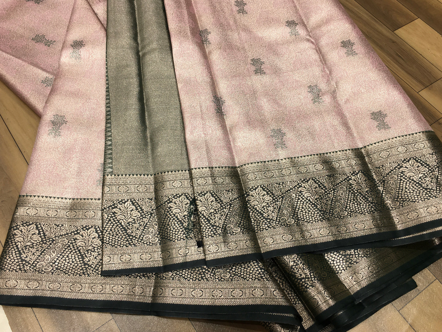 Semi Kanchipuram tissue