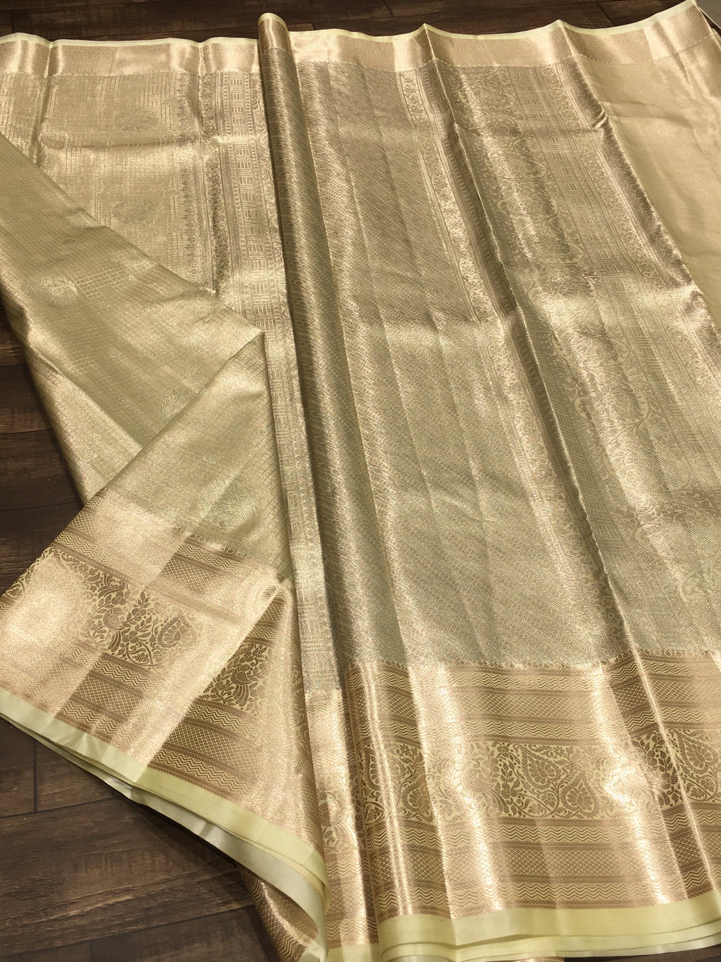 Semi Kanchipuram Tissue