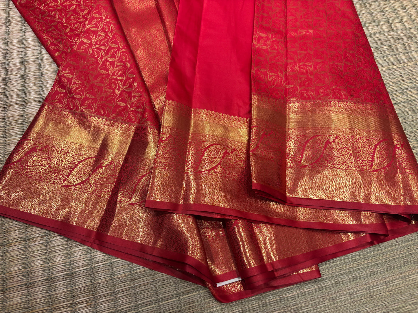 Semi Kanchipuram silk