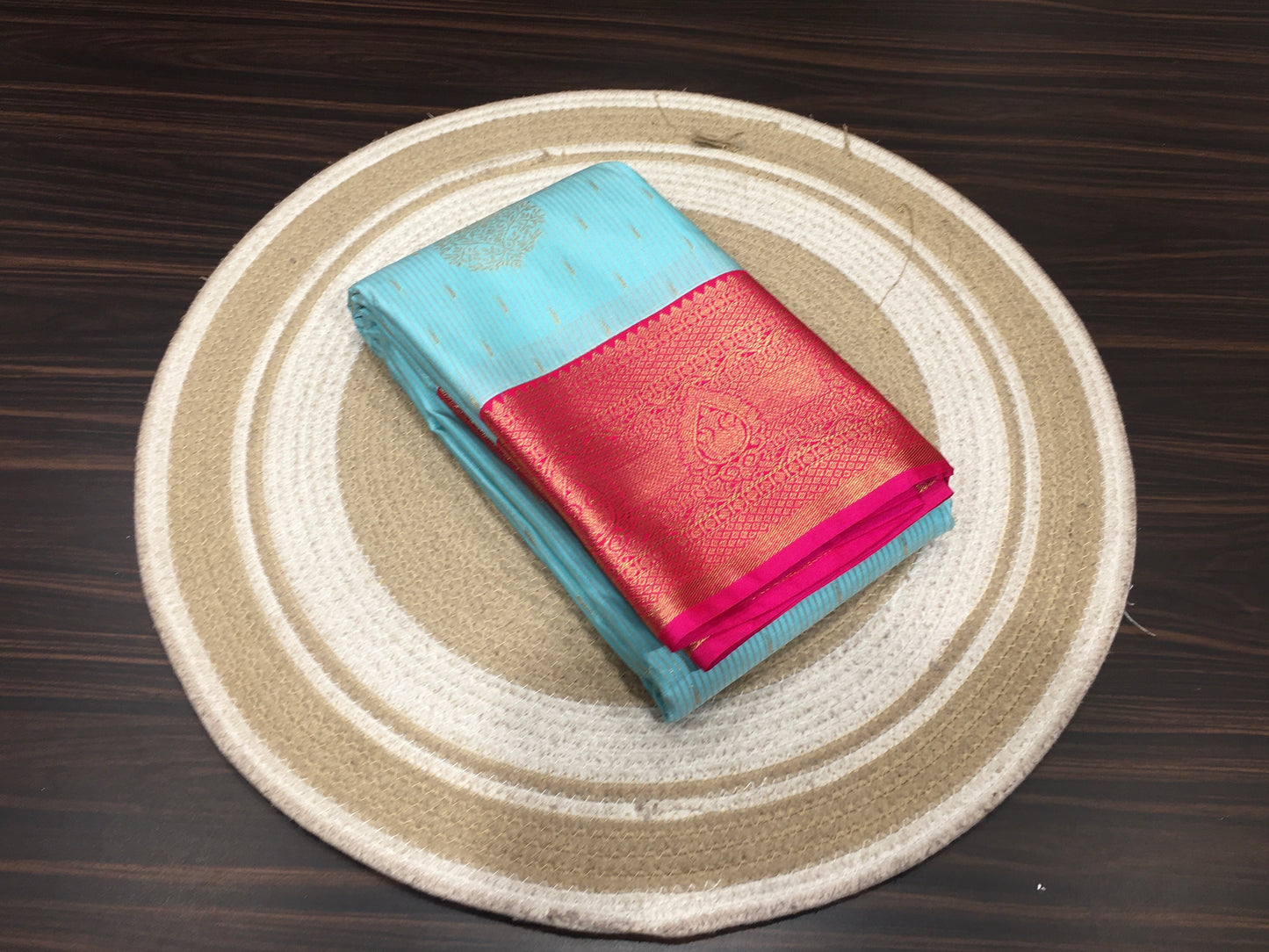 Semi Kanchipuram silk