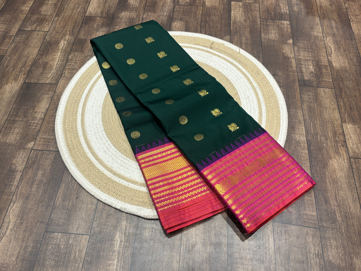 Semi Kanchipuram silk