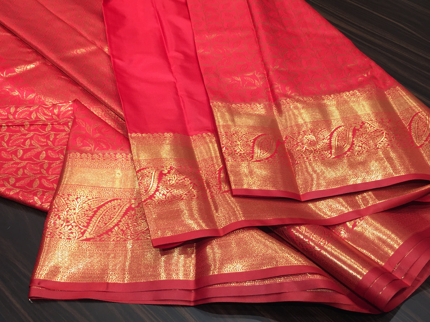 Semi Kanchipuram silk