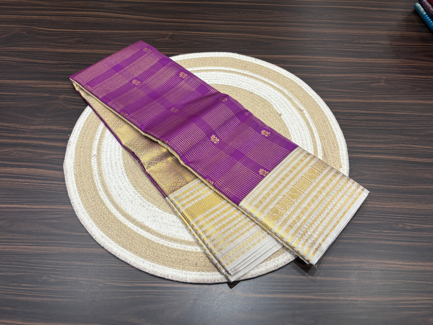 Semi Kanchipuram silk