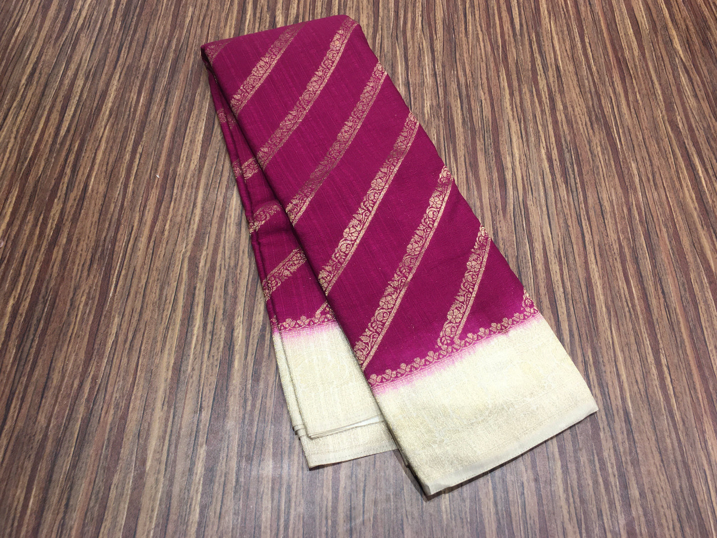 Wrinkle chiffon saree