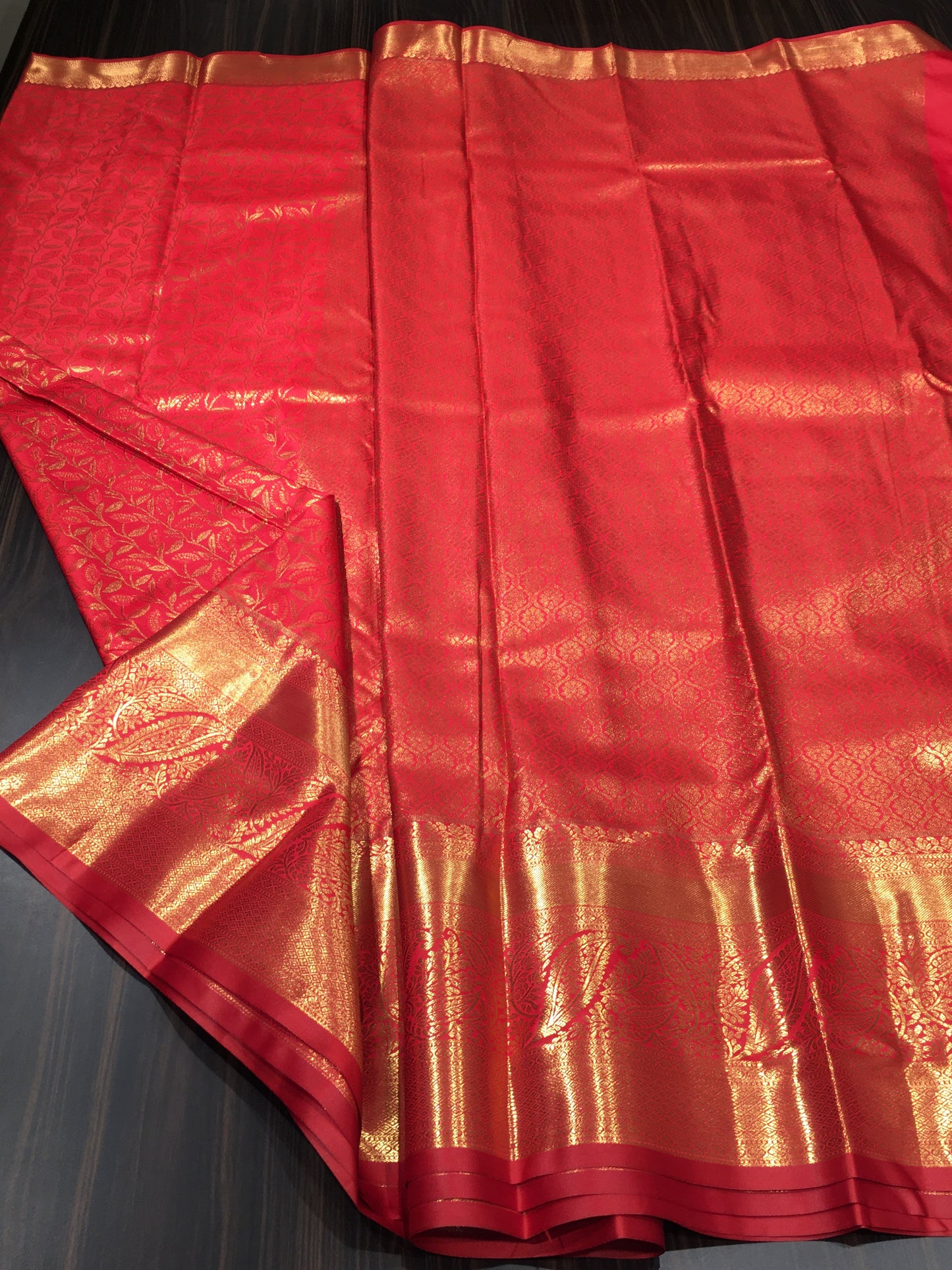 Semi Kanchipuram silk