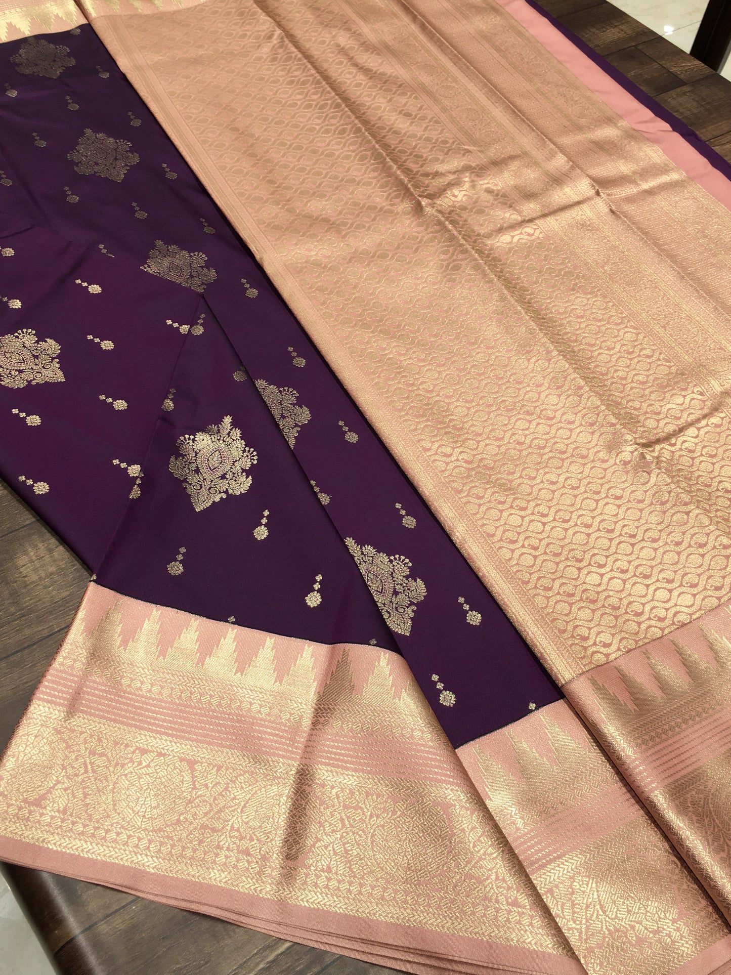 Semi Kanchipuram silk