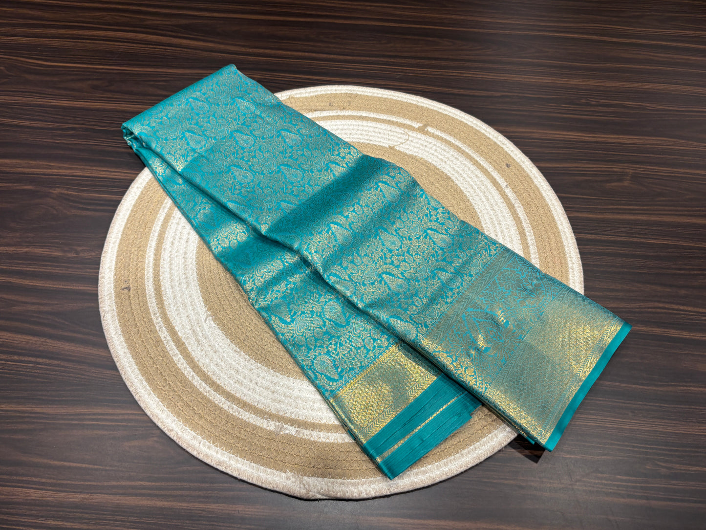 Semi Kanchipuram silk