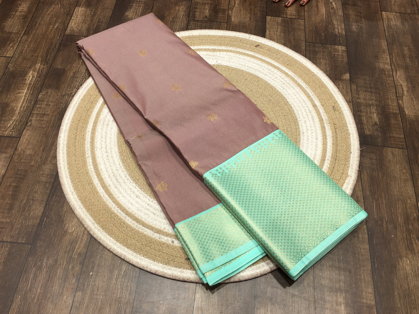 Semi Kanchipuram silk