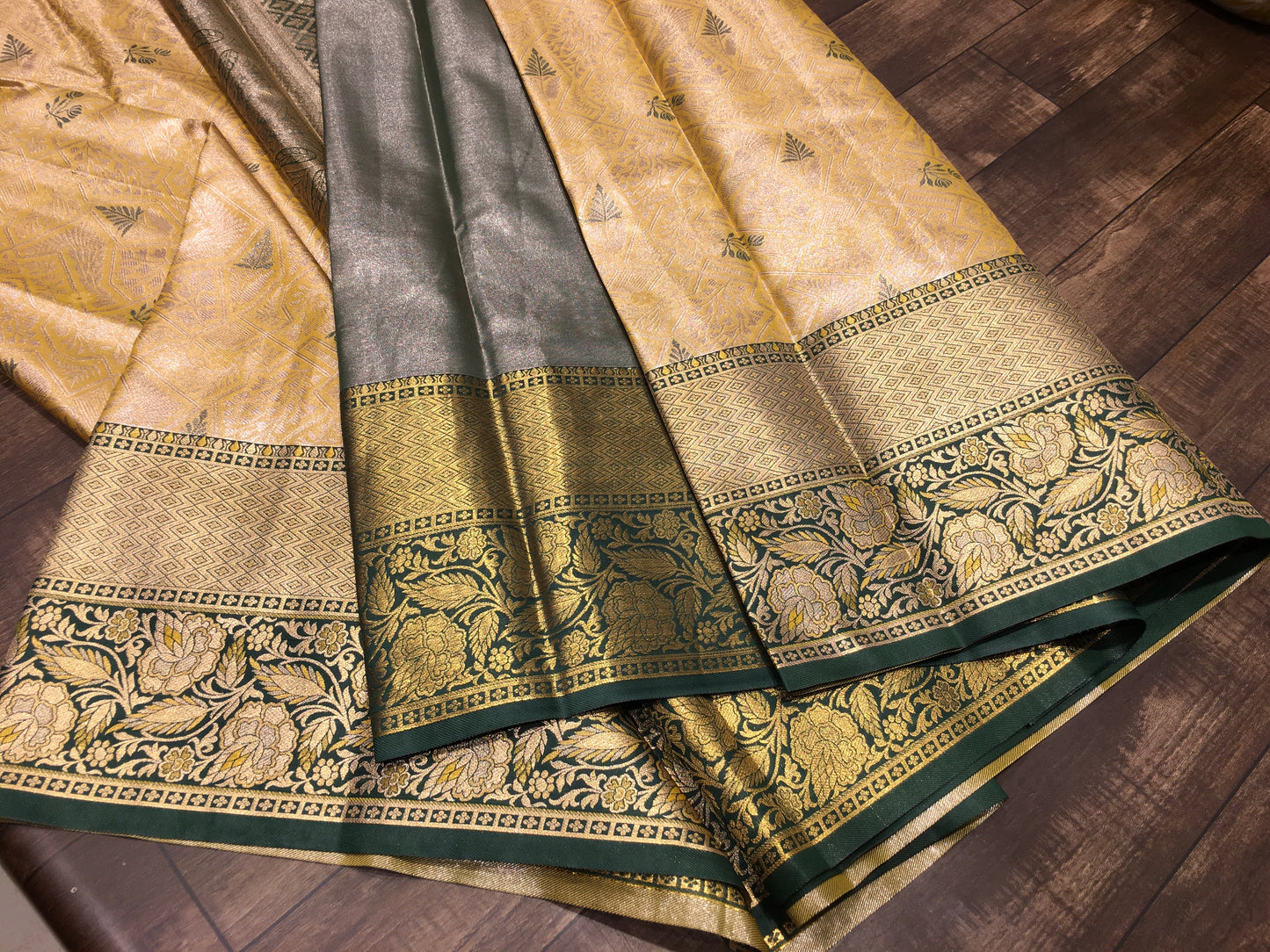 Semi Kanchipuram Tissue