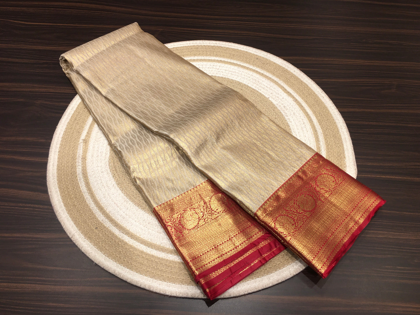 Semi Kanchipuram silk