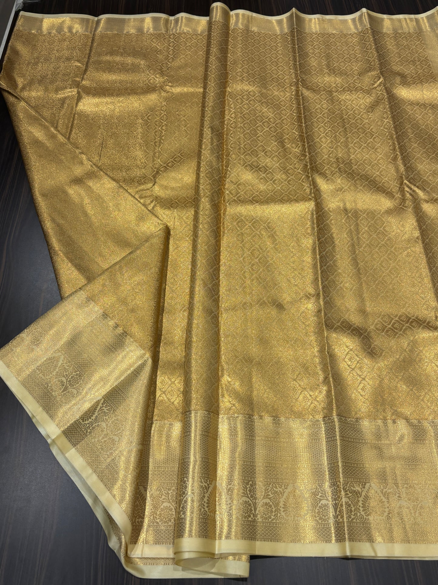 Semi Kanchipuram tissue