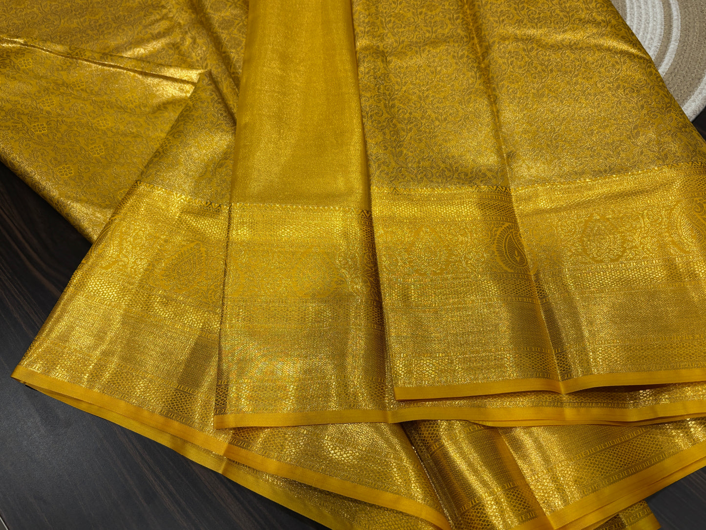 Semi Kanchipuram silk