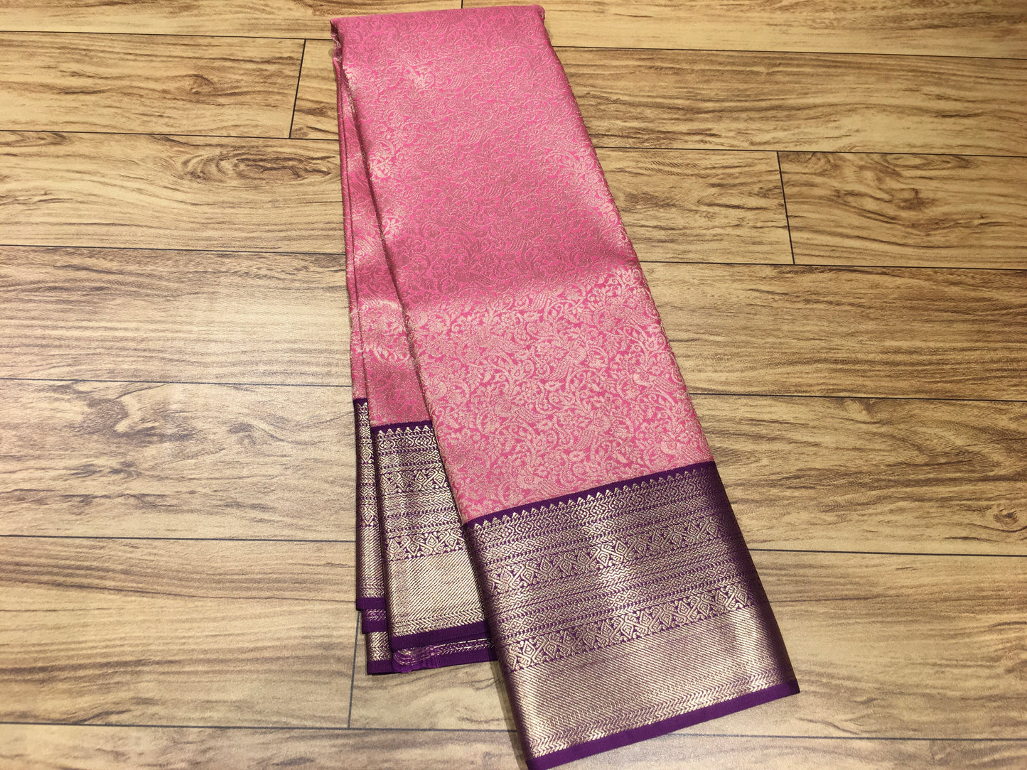 Semi Kanchipuram brocade