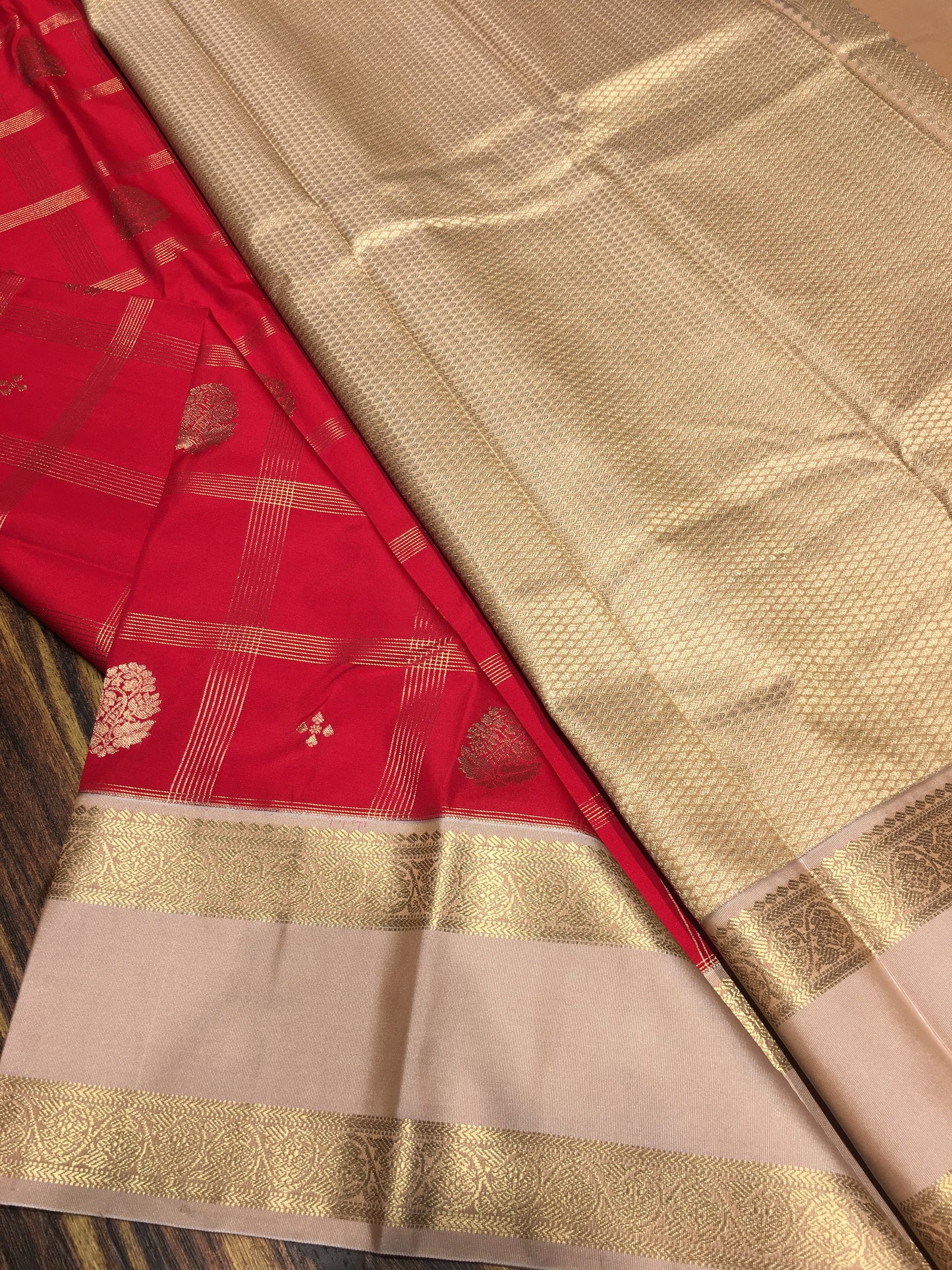 Semi Kanchipuram Silk