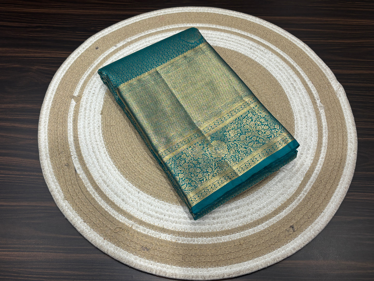 Semi Kanchipuram silk