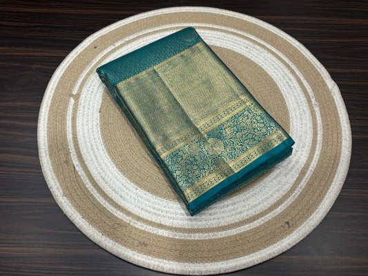 Semi Kanchipuram silk