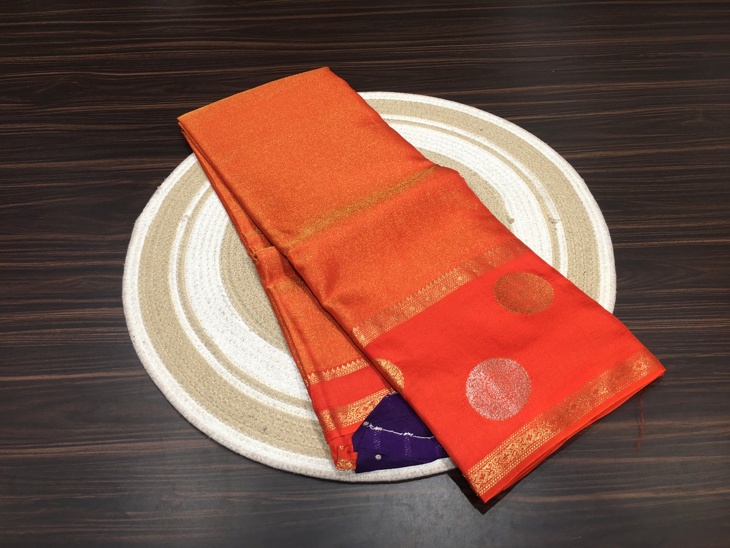 Banarasi butti saree