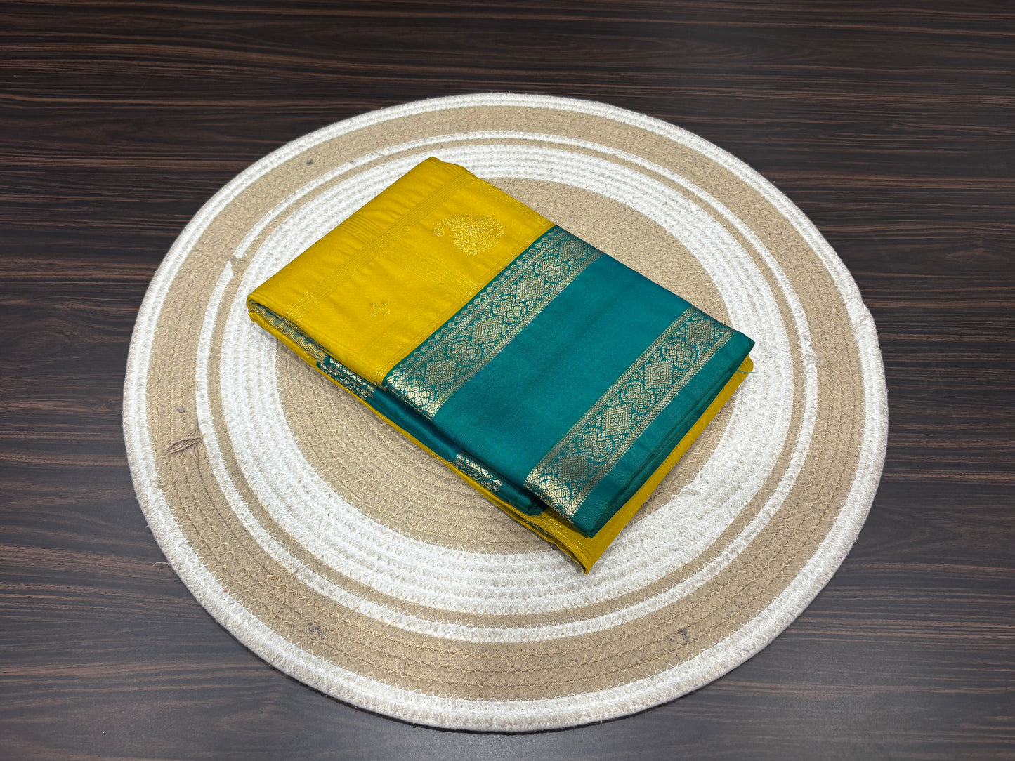 Semi Kanchipuram silk