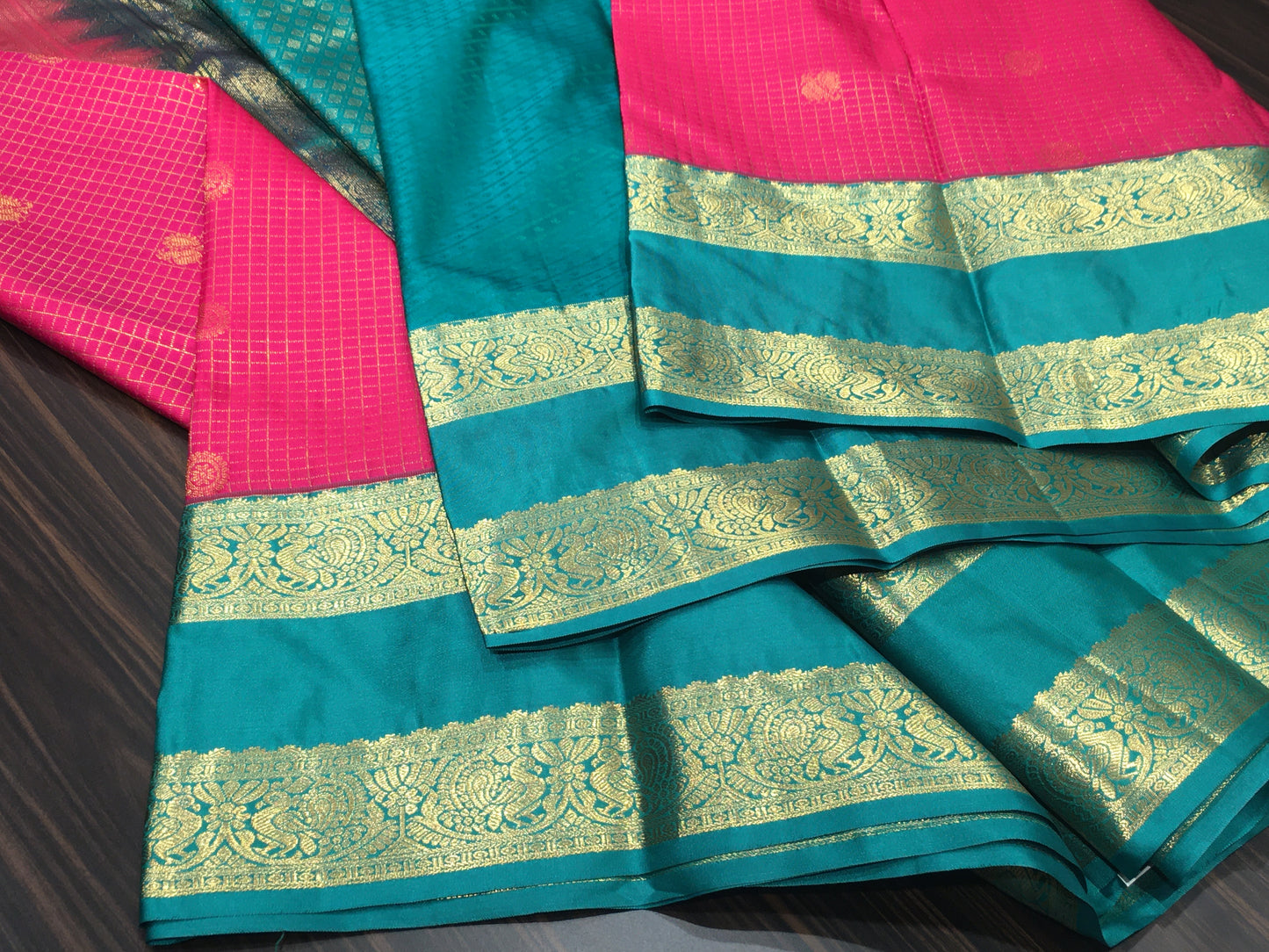 Semi Kanchipuram silk