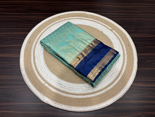 Semi Kanchipuram silk