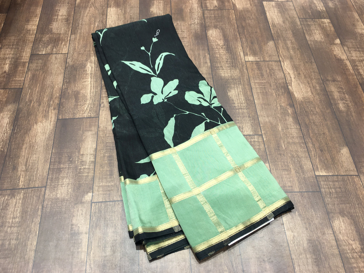 Butter Crape Saree