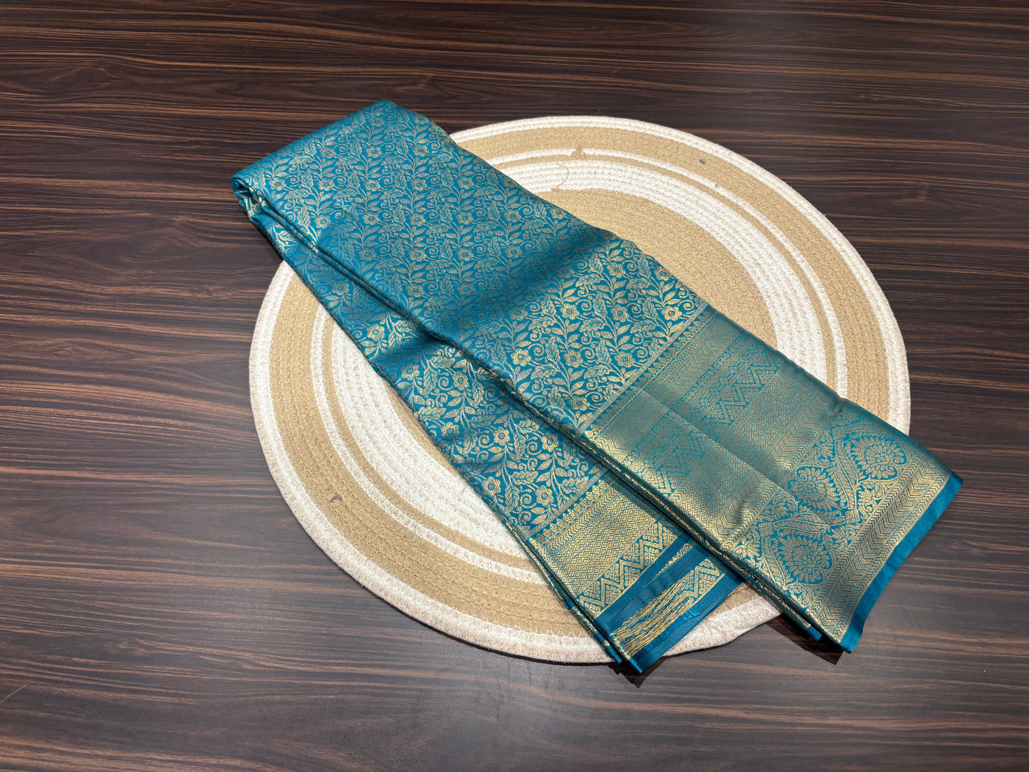 Semi Kanchipuram silk