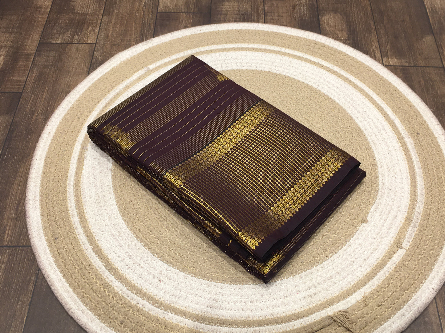 Semi Kanchipuram silk