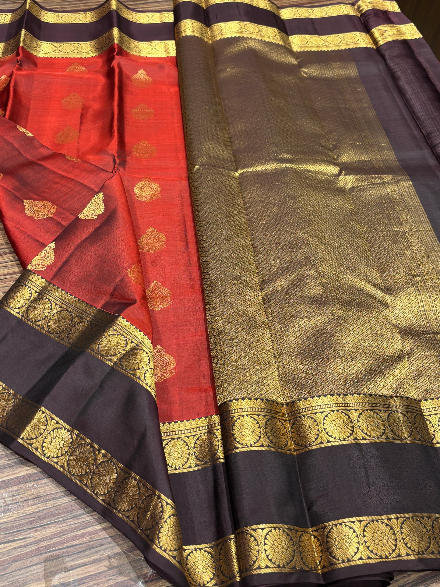 Pure Kanchipuram silk