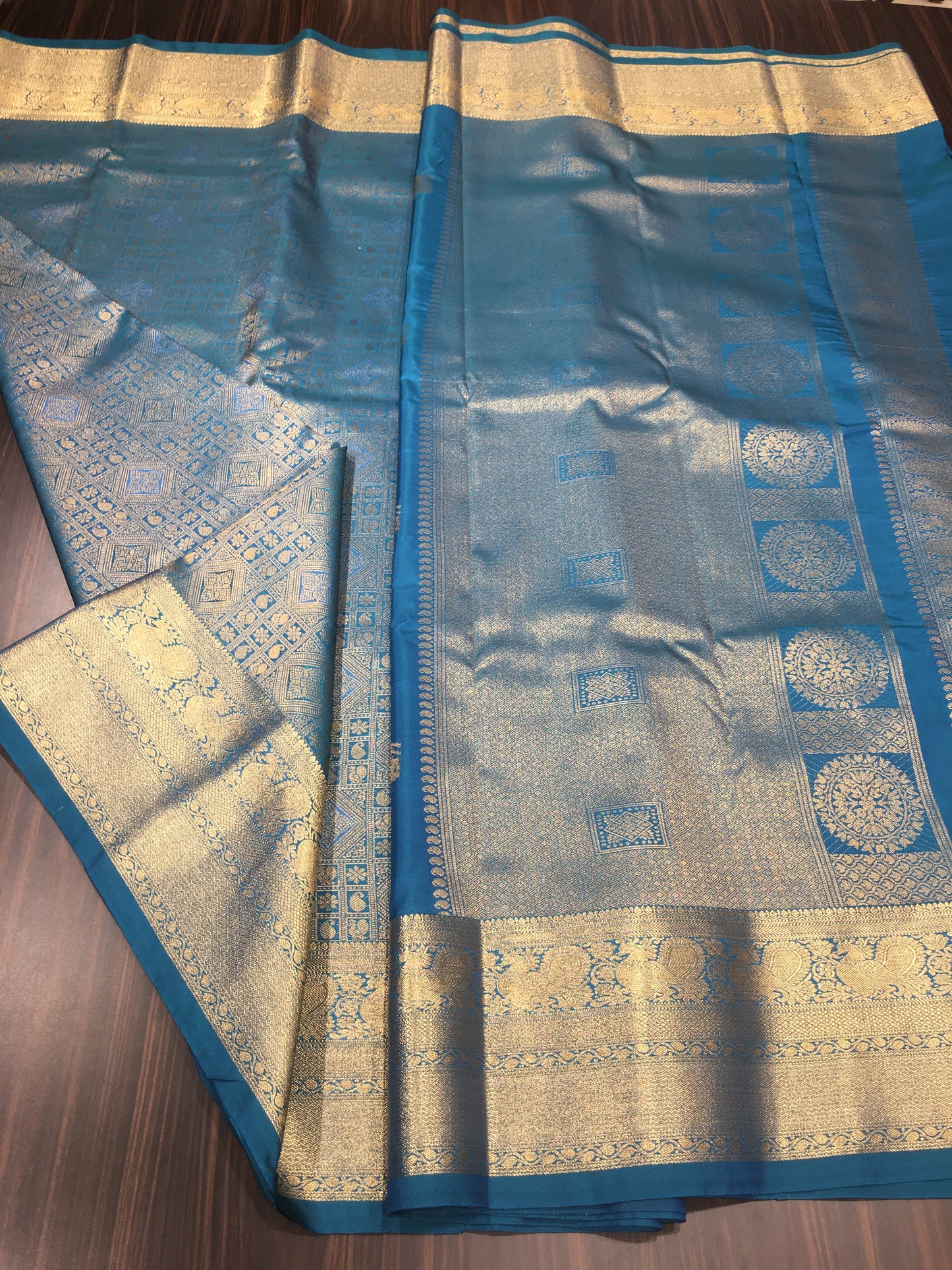 Semi Kanchipuram silk